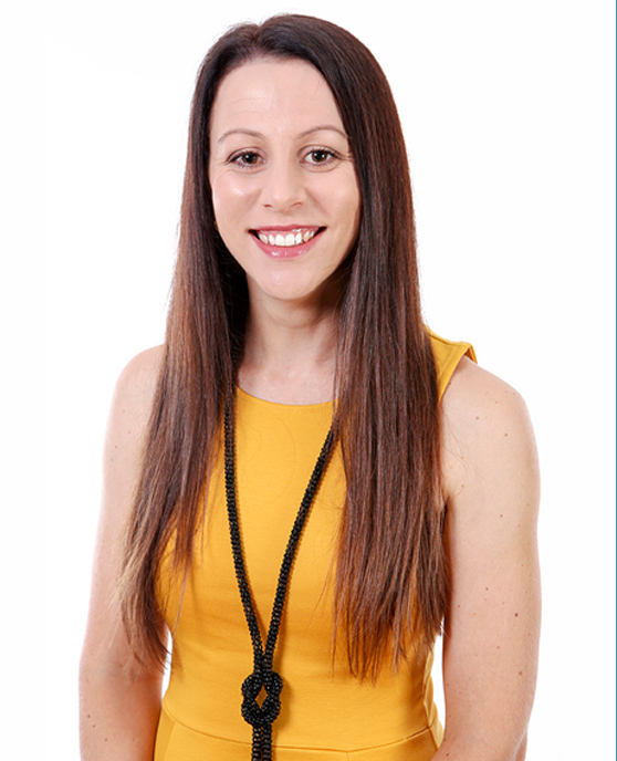 Mandy Brasser Balancing Australia