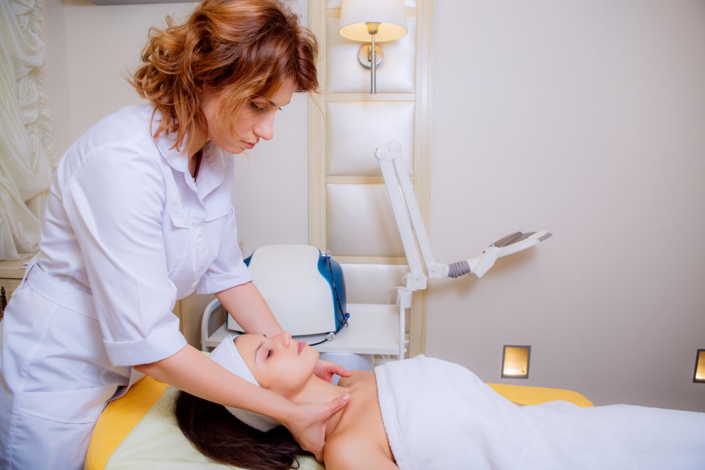 Casual Employment Beauty Worker